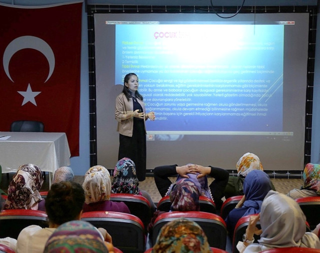 Lice Belediyesinden ‘Çocuk İhmali ve İstismarı’ Konulu Seminer