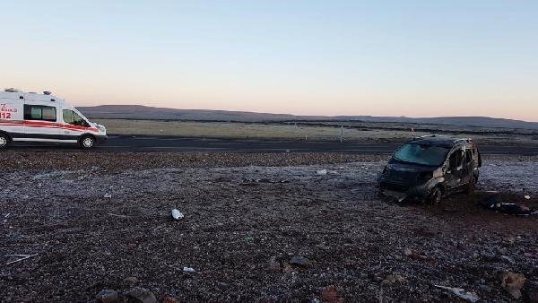 Şarampole Devrilen Hafif Ticari Aracın Sürücüsü Öldü
