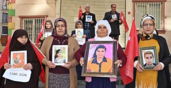 Diyarbakır’da evlat nöbeti tutan ailelerin sayısı 372’ye yükseldi