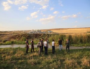 Diyarbakır’da Kaybolan 8 Yaşındaki Kız Çocuğu İçin Arama Çalışmaları Devam Ediyor