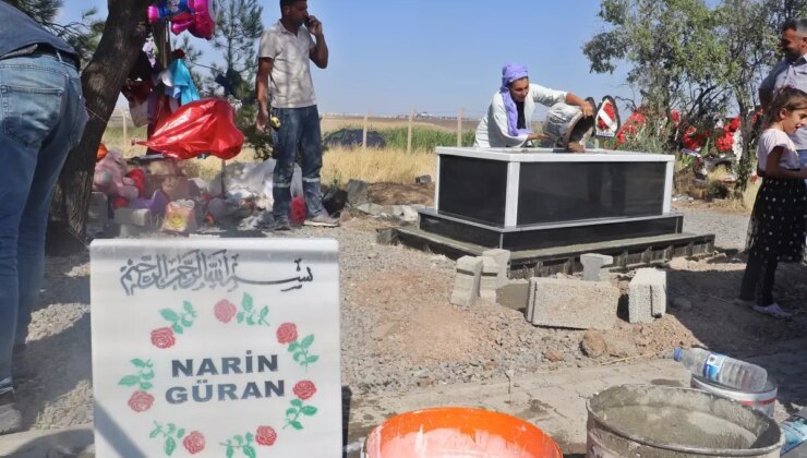 Narin Güran’ın Mezarına Türk Bayrağı Dikildi