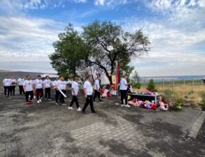 Samsunspor Taraftarları Narin Güran’ın Mezarı Başında Dua Etti