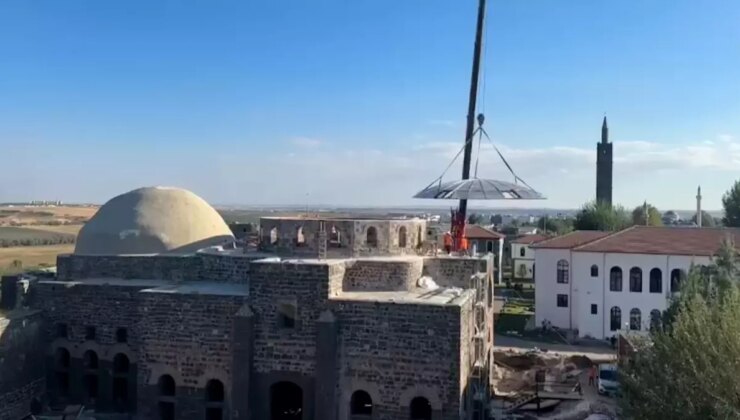 Diyarbakır’daki 1600 Yıllık Saint George Kilisesi’nin Kubbesi Tekrar Yapıldı