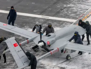 Bayraktar TB3 SİHA’dan kuvvetli hava kaidelerinde kusursuz şov