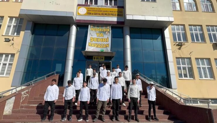 Diyarbakır’da ‘Maarifin Kalbinde Ramazan’ coşkusu