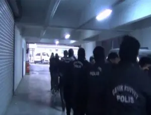 FETÖ operasyonunda vergi müfettişleri tutuklandı