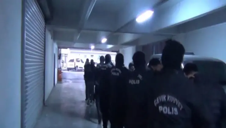FETÖ operasyonunda vergi müfettişleri tutuklandı