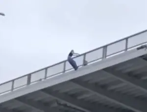 Köprüden atlayan bayan TikTok fenomeni çıktı