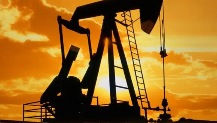 Petrol tekrardan 100 doları aştı! Piyasalar alarma geçti