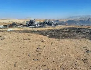 Uçaklarını bırakıp kaçtılar! İki ABD uçağı imha edildi