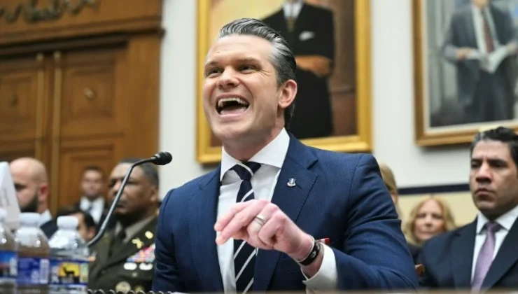 ABD Savunma Bakanı Hegseth, ABD Kongresi’nde tabir verdi