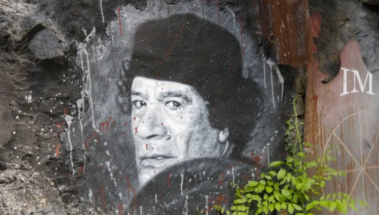 Libya mahkemesi Kaddafi’nin üst seviye yöneticilerine ait kararını verdi!