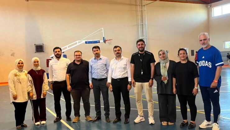 Dicle’de kurumlar ortası voleybol turnuvası sona erdi