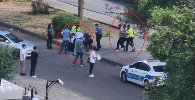 Diyarbakır’da Adliye Binasını Görüntüleyenlere Taarruz: 4 Gözaltı