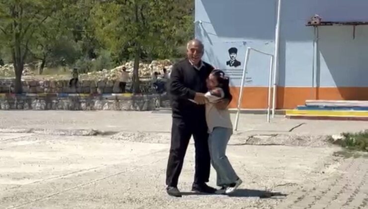 Diyarbakır’da dede ile torunun gülümseten sevgisi