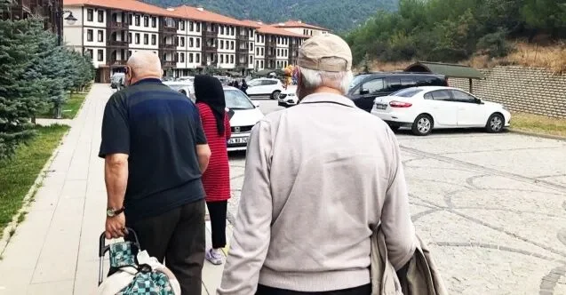 Emeklilere ömür uzunluğu fiyatsız kaplıca imkânı! SGK 2026 kaidelerini açıkladı