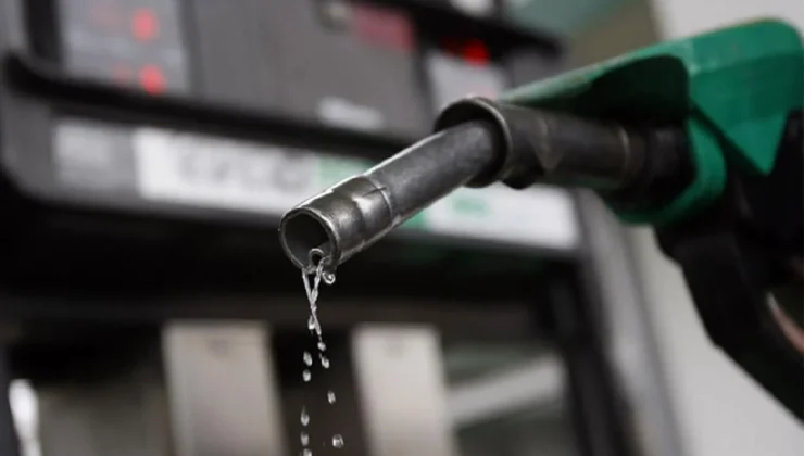 Akaryakıt zamlandı şimdi motorin! Brent 102 dolara dayandı