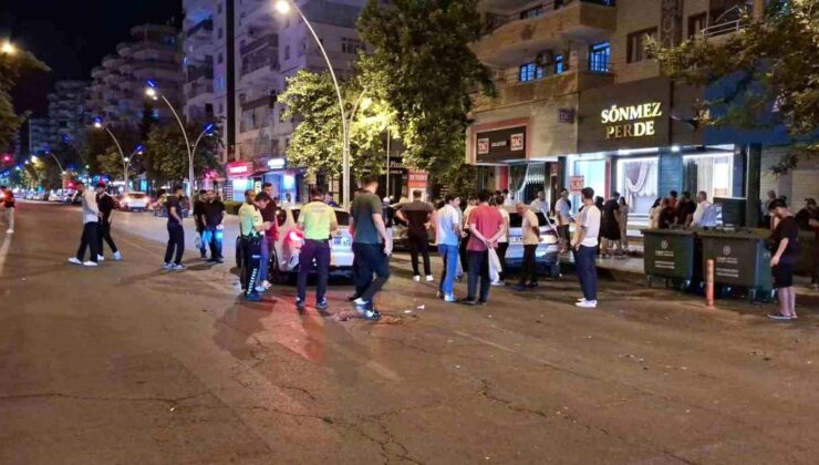 Diyarbakır’da iki araba çarpıştı: 5 yaralı