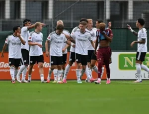 Trabzonspor Frankfurt’a 3-0 yenildi: Hazırlık maçında berbat prova