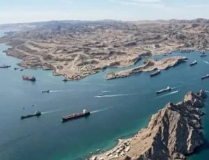 Hürmüz Boğazı krizi büyüyor: Petrol fiyatları için 6 koşul tehlikesi